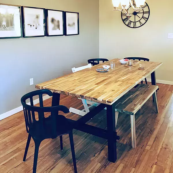 「サイドテーブルからダイニングまで！IKEAのテーブル10選」の画像