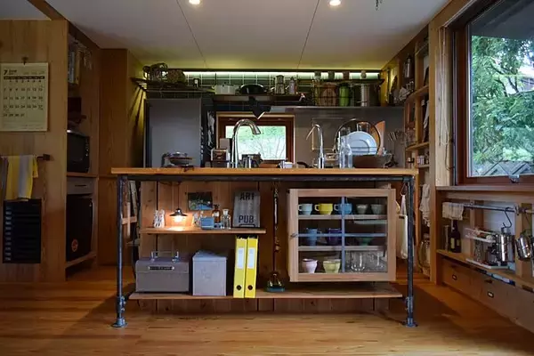 「「DIYで進化を続ける、無造作を美しく見せるキッチン」 by plus710さん」の画像