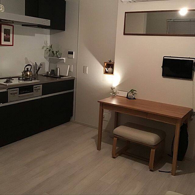 憧れのミニマムライフ！シンプルですっきりとしたお部屋