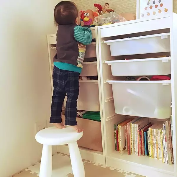 「座るだけじゃない！便利なIKEAのイス・スツール活用法」の画像