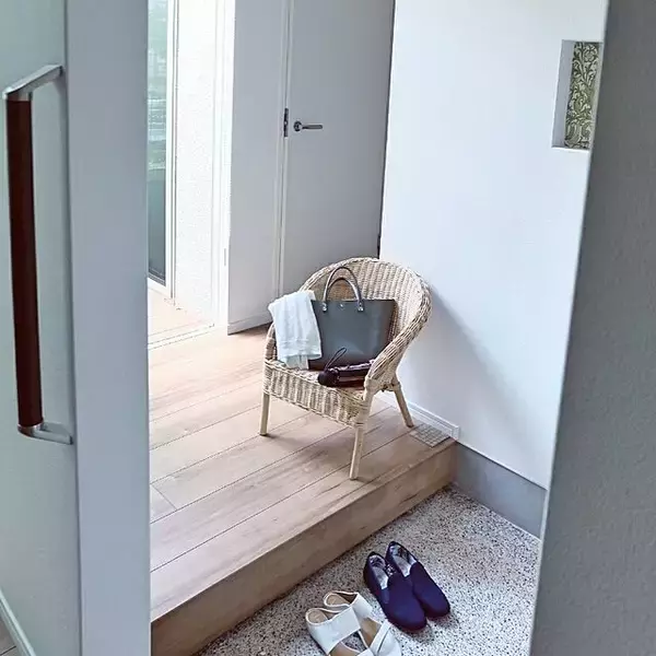 「座るだけじゃない！便利なIKEAのイス・スツール活用法」の画像