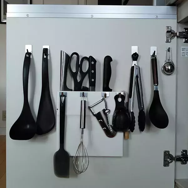 「家事効率もグーンとアップ☆調理器具の収納アイディア」の画像