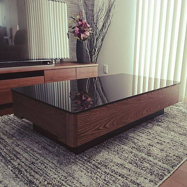 洗練された雰囲気がたまらない☆シンプルモダンなリビング