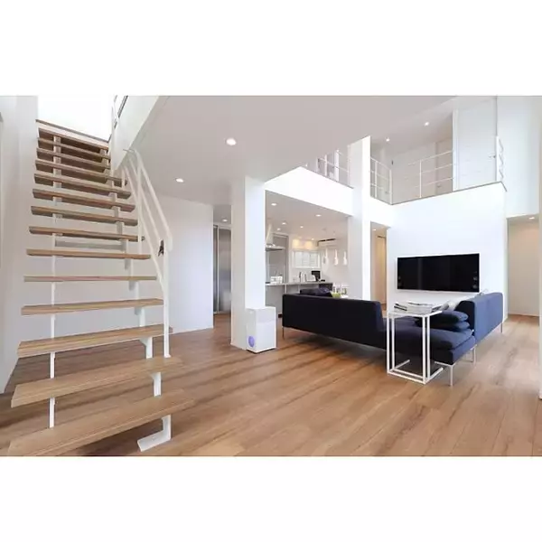 「洗練された雰囲気がたまらない☆シンプルモダンなリビング」の画像