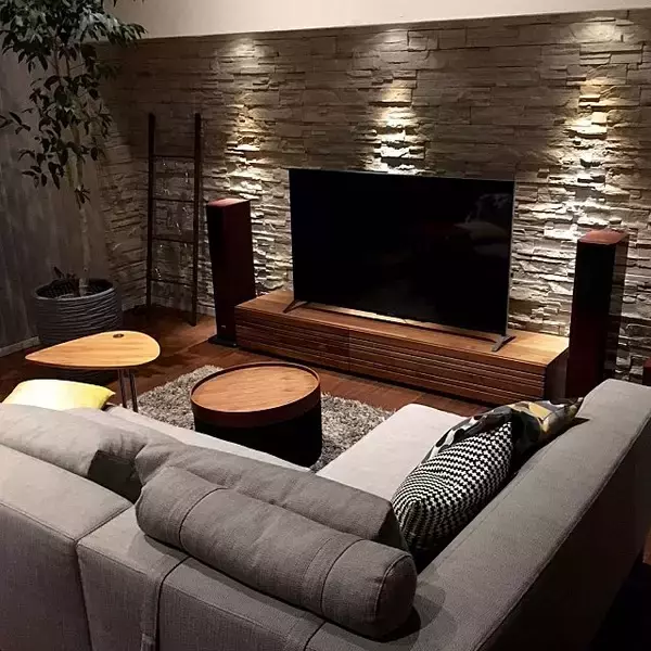 「洗練された雰囲気がたまらない☆シンプルモダンなリビング」の画像