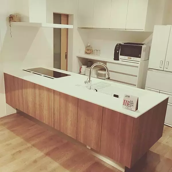 「すっきりシンプル♪ナチュラルテイストなキッチン10選」の画像