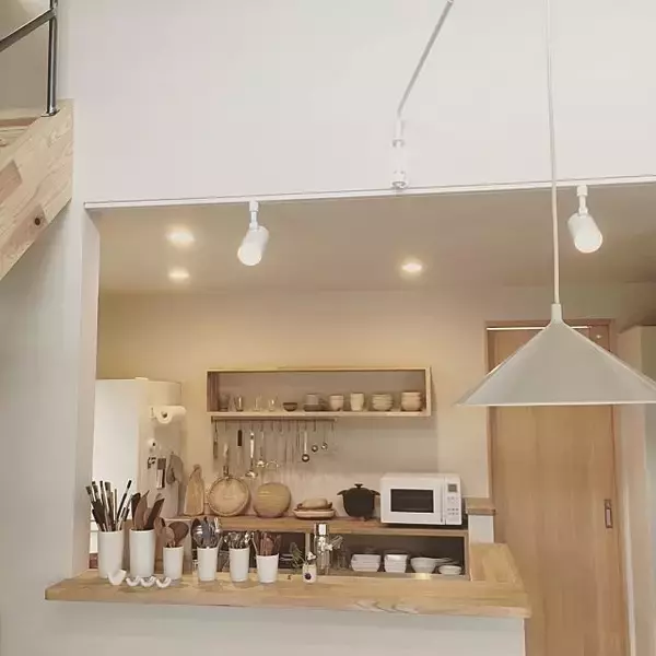 「すっきりシンプル♪ナチュラルテイストなキッチン10選」の画像