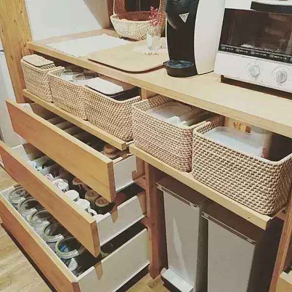 「すっきりシンプル♪ナチュラルテイストなキッチン10選」の画像