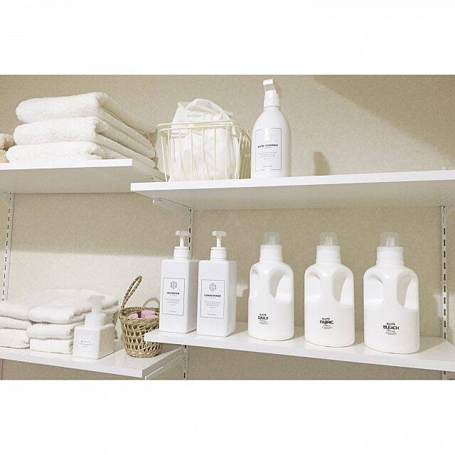 見た目も使い勝手も良い洗面所☆センスが光る造作棚収納