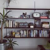 「壁面を利用して作りやすく♪お部屋に合わせて本棚をDIY」の画像4