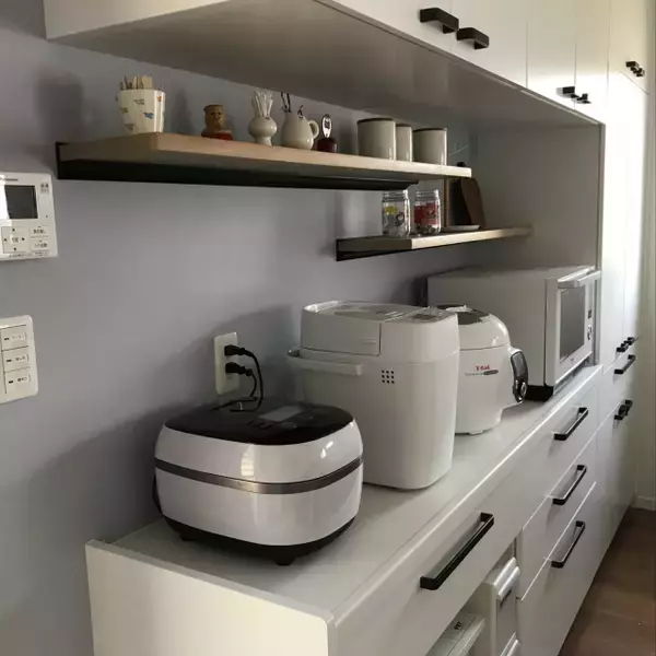 炊飯器やレンジはどこに置く？キッチン家電の置き方実例