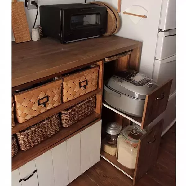 「炊飯器やレンジはどこに置く？キッチン家電の置き方実例」の画像