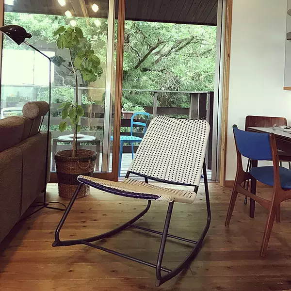 「デザインも座り心地もよいものがたくさん☆イケアの椅子」の画像