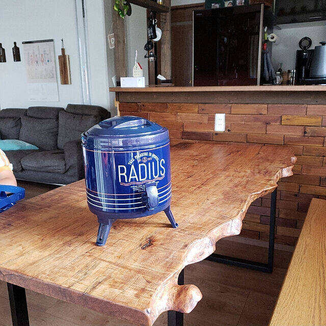 自然派さんのDIY♡一枚板テーブルは愛着がわく一点物 (2020年2月2日  