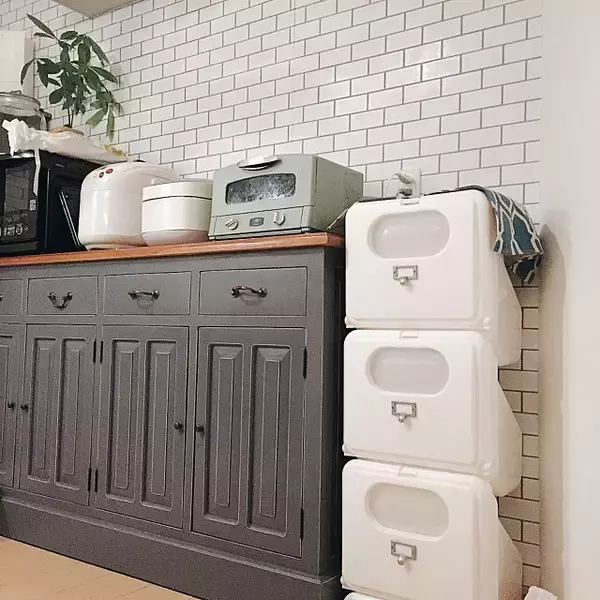 「自分で手を加えてお気に入りに♡分別ゴミ箱のアイデア集」の画像