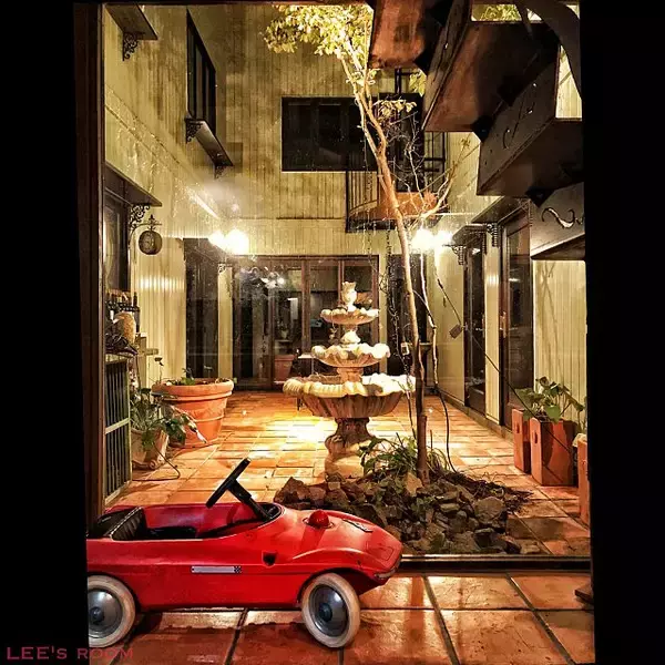 「室内でも開放的に！インナーバルコニーや中庭のあるくらし」の画像