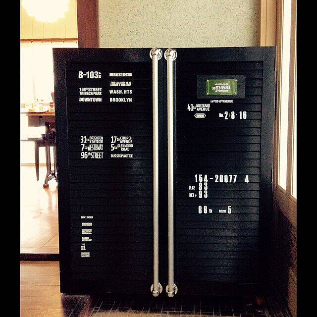 スッキリ片づいてインテリアとしても◎靴置き場DIY実例集