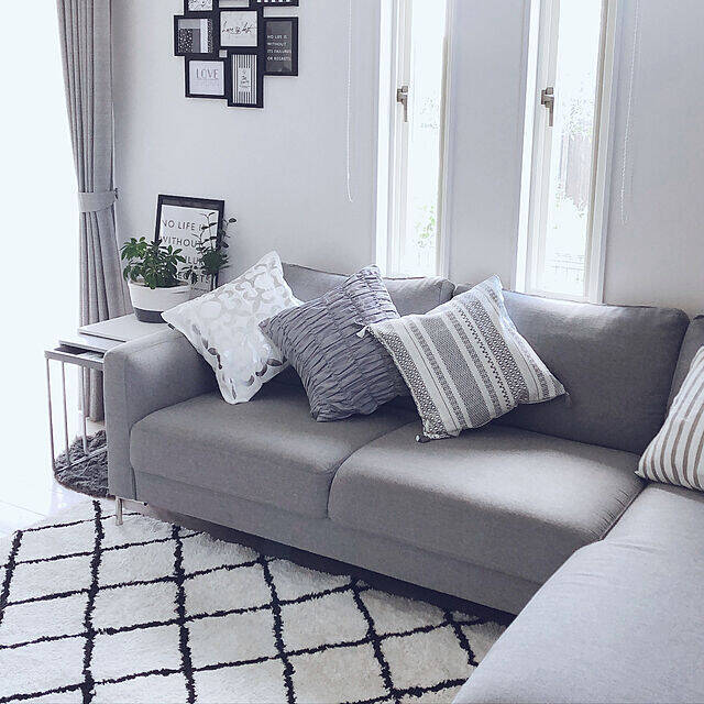 フランフランのアイテムで♡リビングにエレガントな彩りを