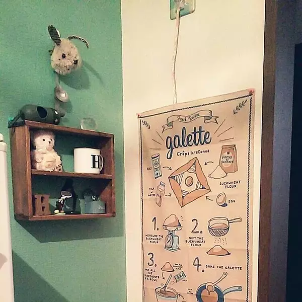 「セリアでデコる！自分らしく壁を飾るためのアイテム集」の画像