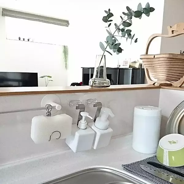 「ぬめりやピンク汚れにバイバイ！ハンドソープの置き方テク」の画像