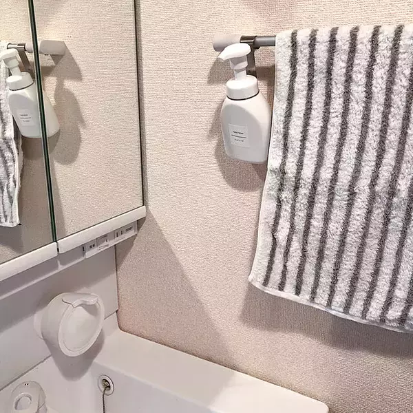 「ぬめりやピンク汚れにバイバイ！ハンドソープの置き方テク」の画像