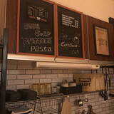 「繰り返し使えるからエコで便利☆黒板のあるインテリア」の画像6