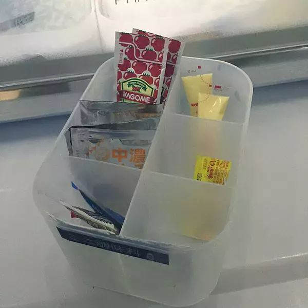 「冷蔵庫でも大活躍してくれる♡プラケースを使った収納術」の画像