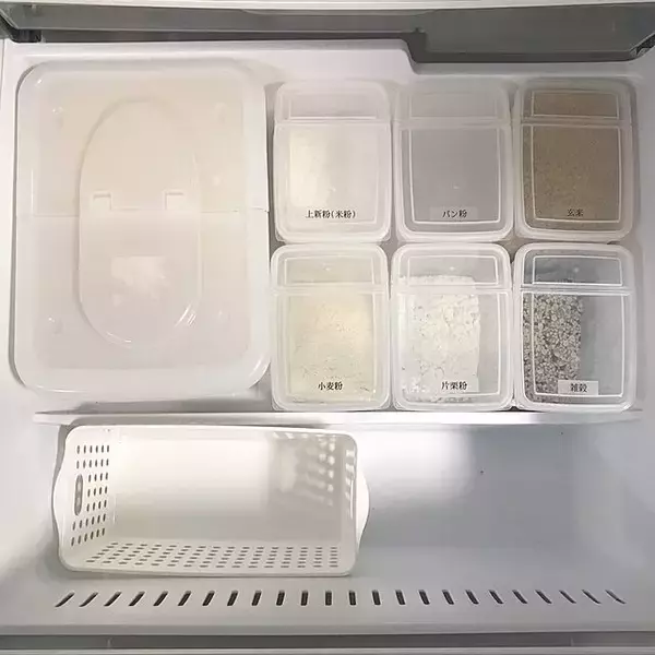 「冷蔵庫でも大活躍してくれる♡プラケースを使った収納術」の画像