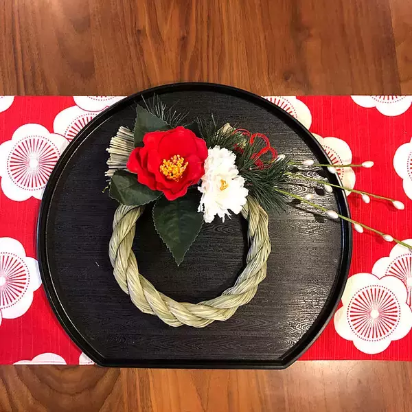 「手軽に飾って空間が華やぐ♡ダイソーのフェイクフラワー」の画像