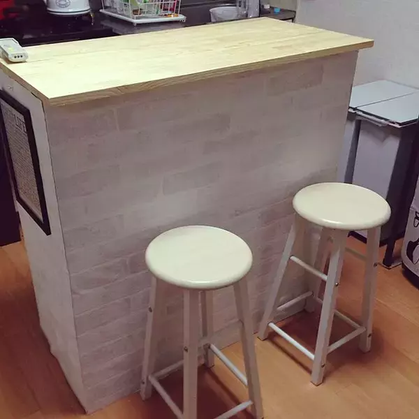 「キッチンをセンスアップ☆キッチンカウンターのDIY実例」の画像