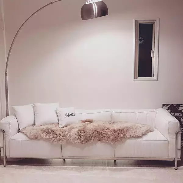 「上質な時間を過ごしたい♡シンプルモダンのリビング」の画像