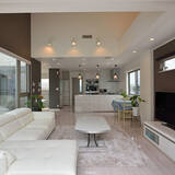 「上質な時間を過ごしたい♡シンプルモダンのリビング」の画像3