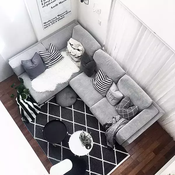 「上質な時間を過ごしたい♡シンプルモダンのリビング」の画像