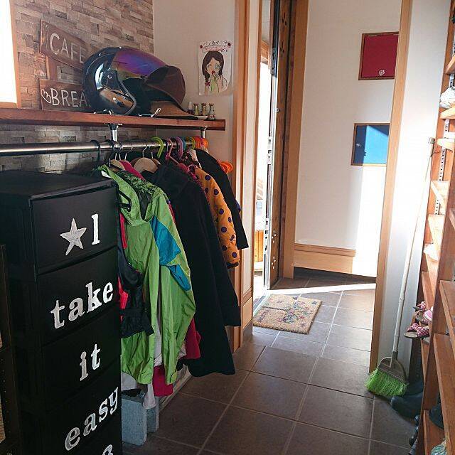 こうすればよかった！脱いだ上着のベストな置き場所実例集