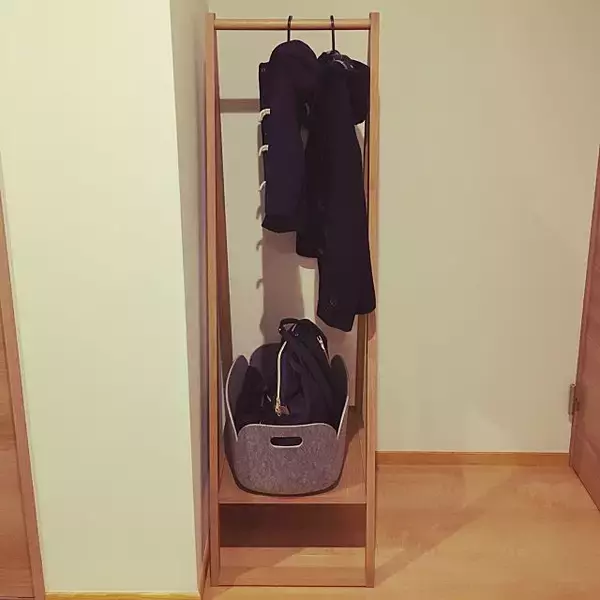 「こうすればよかった！脱いだ上着のベストな置き場所実例集」の画像