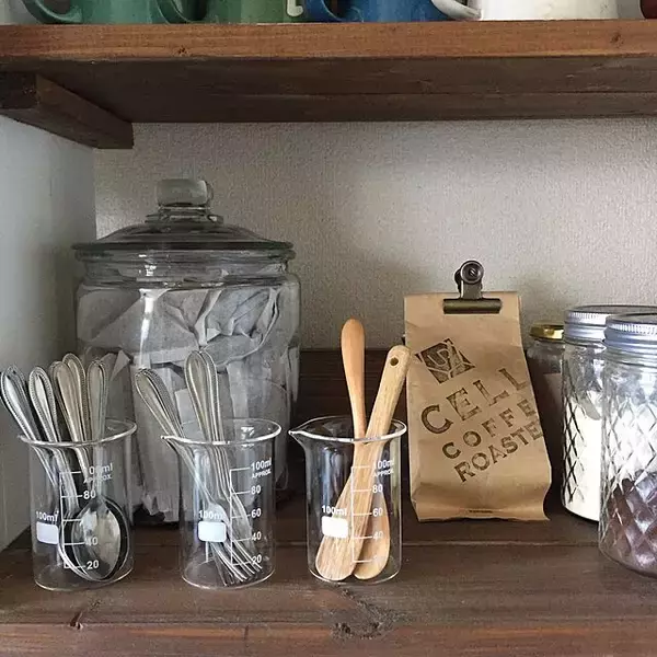 「懐かしのビーカーを100均でゲット♪ユニークな活用法10選」の画像