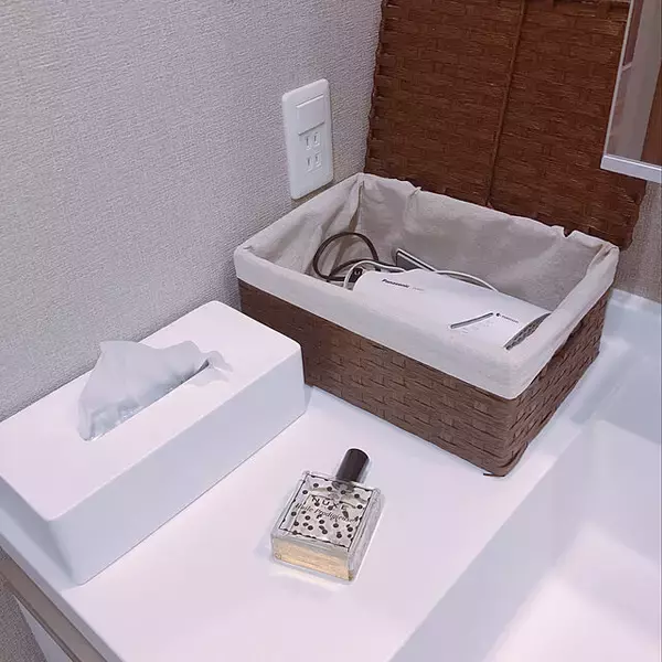 「こんな方法があったんだ！ドライヤーの便利な収納実例」の画像