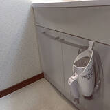 「こんな方法があったんだ！ドライヤーの便利な収納実例」の画像2