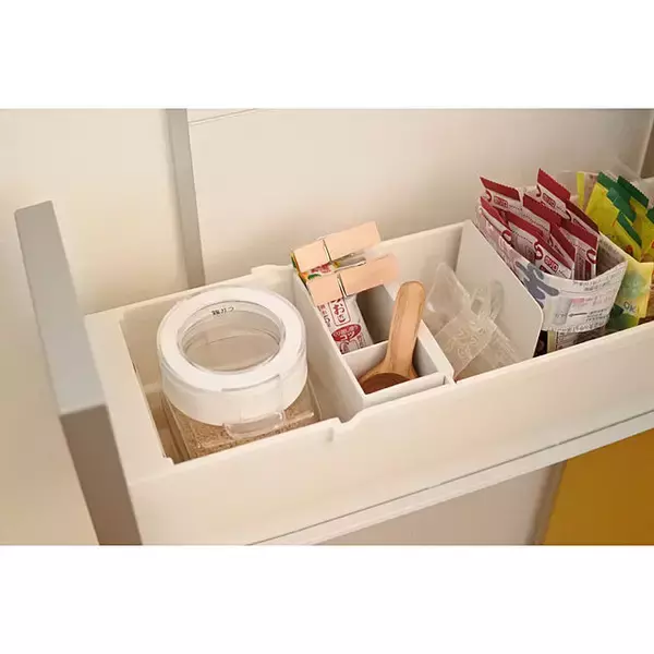 「使いこなせばとっても便利！コンロ横の引き出し活用実例集」の画像