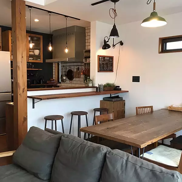 「おうちカフェはどう作る？カフェ風インテリアの実例紹介」の画像