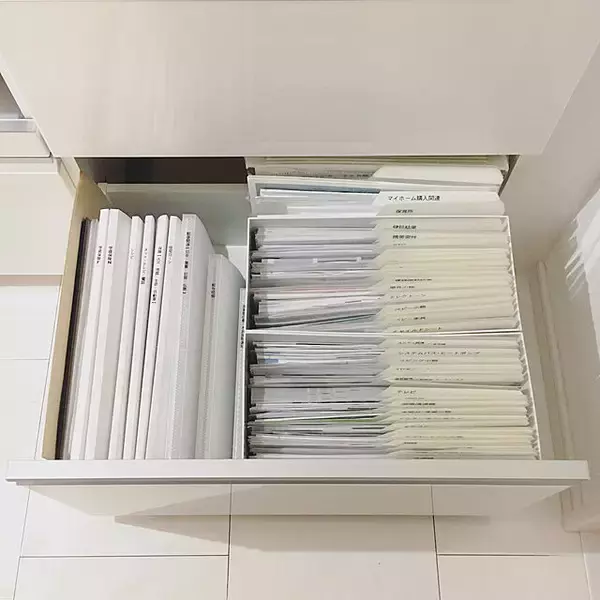 「コレで完璧！いつでも使いやすい取り扱い説明書収納」の画像