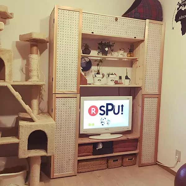 「オンリーワンで愛着もひとしお♪テレビボードDIY実例10選」の画像