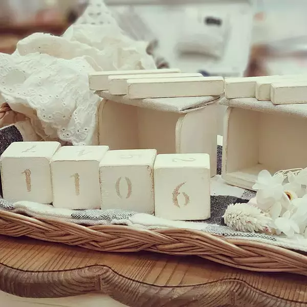 「市販のカレンダーをオリジナルに☆アレンジ術をご紹介」の画像