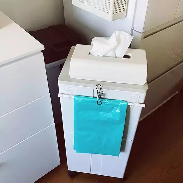 「スマートにしまえるからお部屋が片付く！ゴミ袋の収納術」の画像