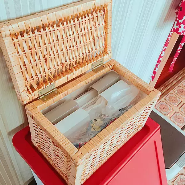 「スマートにしまえるからお部屋が片付く！ゴミ袋の収納術」の画像