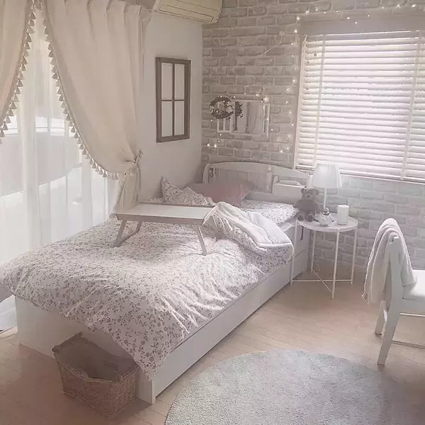 「やっぱりかわいいモノが好き♡大人かわいいインテリア手帖」の画像