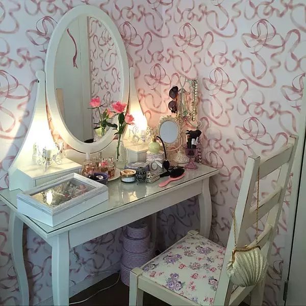 「やっぱりかわいいモノが好き♡大人かわいいインテリア手帖」の画像