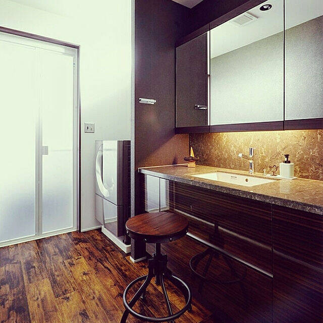 「HOUSE in GARAGE。浪漫が詰まったリノベーション平屋」 by nikorasuさん