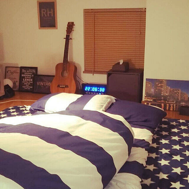 「ステッカーで地味さを解消◎ロゴが活きる男前1Kルーム」 by RYUさん