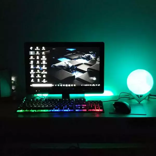 「「ステッカーで地味さを解消◎ロゴが活きる男前1Kルーム」 by RYUさん」の画像